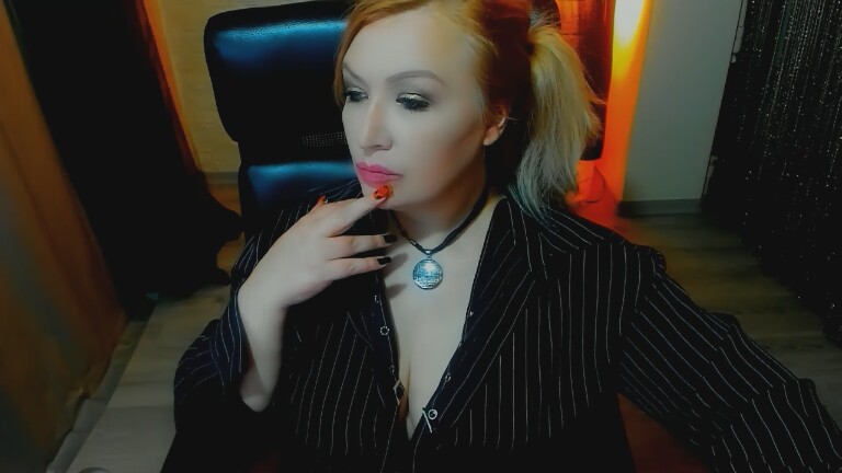 MissGina's Streamate show and profile