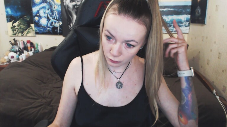 BringingLuck's Streamate show and profile