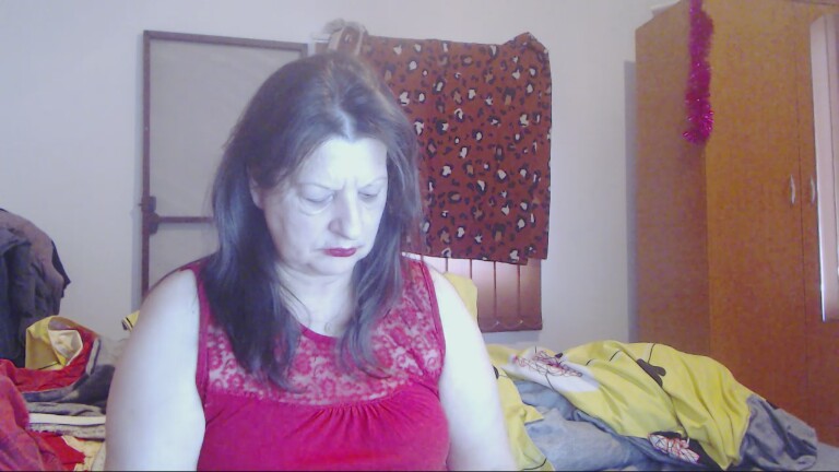 ExtasyMature's Streamate show and profile