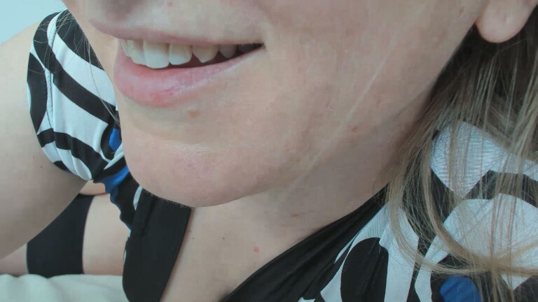 XxSweety_GirlxX's Streamate show and profile