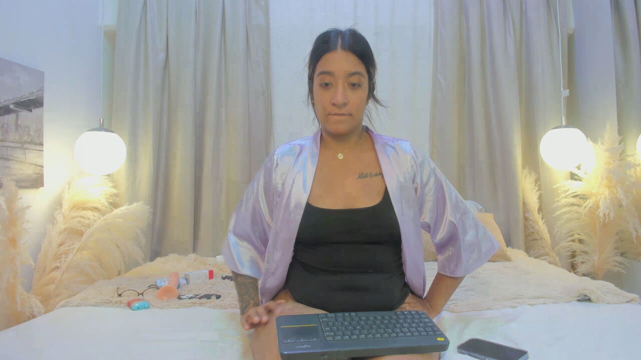 Sharlotte_Rose